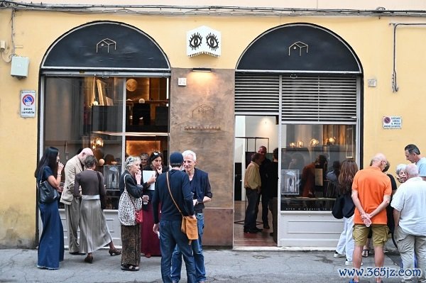 “Nel Mezzo”:第三届意大利现代艺术交流展于佛罗伦萨矜重开幕