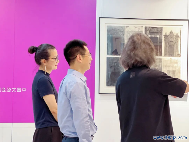 由中国文促会等主理的“如歌的行板·第三届世界女画家版画作品邀请展”巡展首站在上海认真揭幕