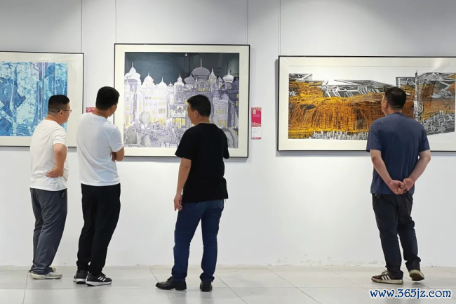由中国文促会等主理的“如歌的行板·第三届世界女画家版画作品邀请展”巡展首站在上海认真揭幕